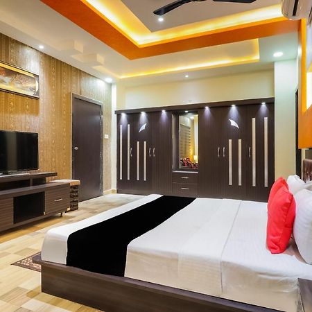 Capital O 15422 Shiva Inn أوناو المظهر الخارجي الصورة
