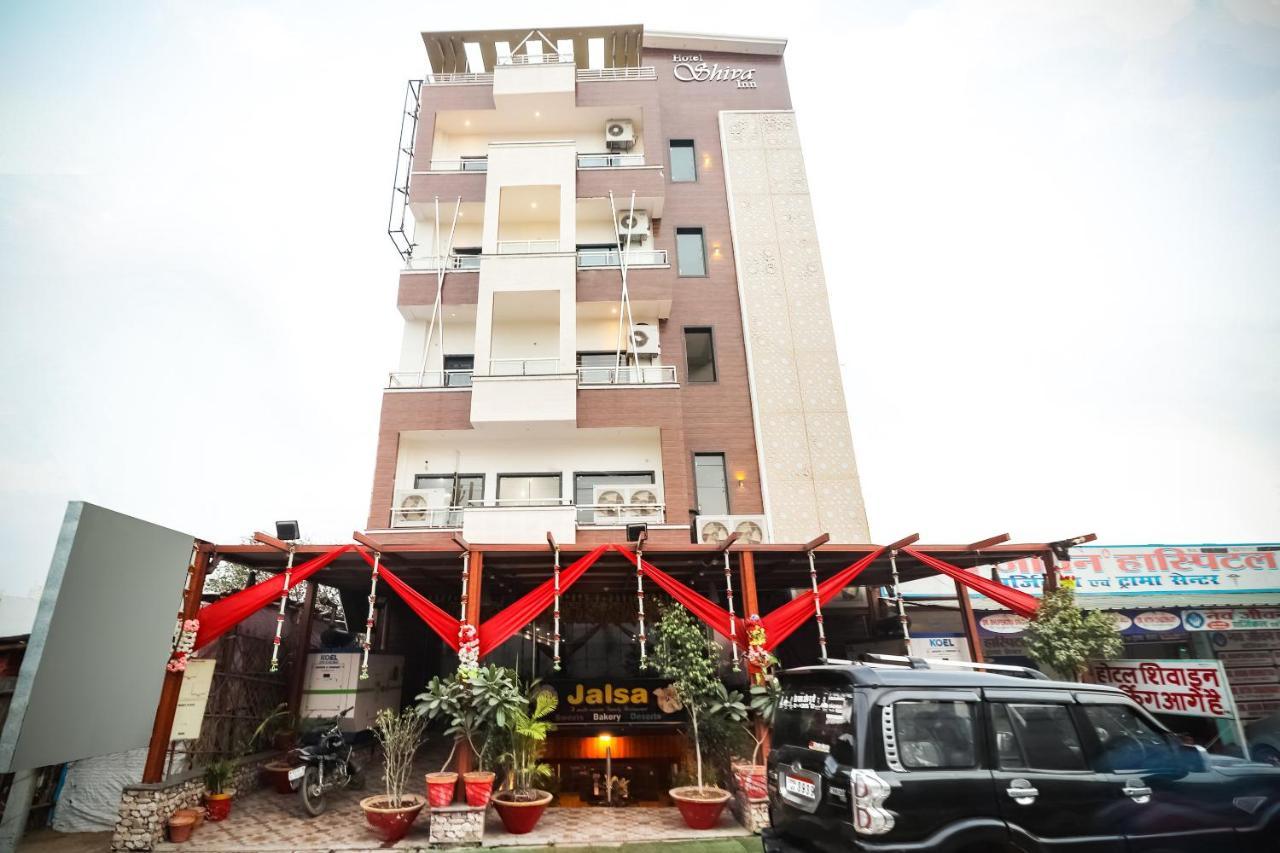 Capital O 15422 Shiva Inn أوناو المظهر الخارجي الصورة