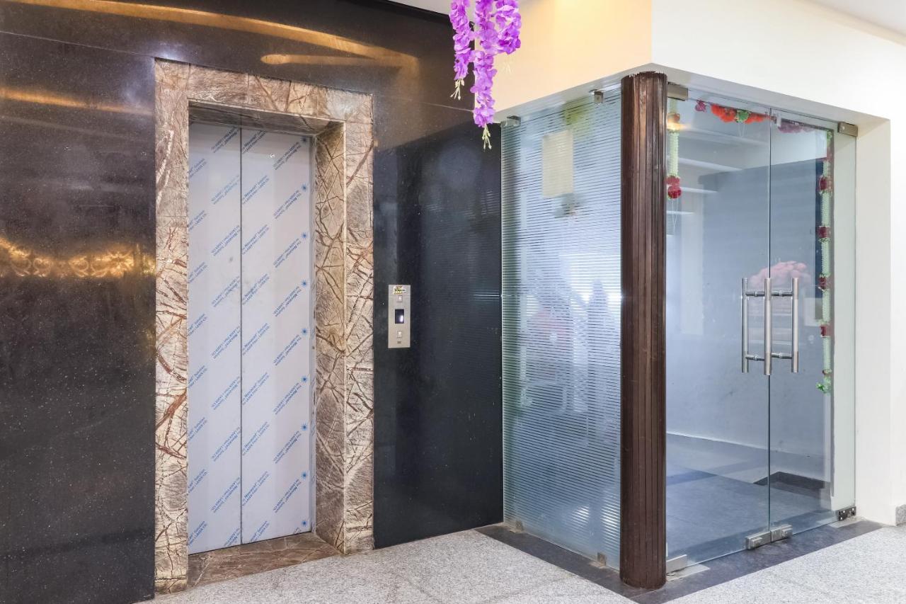 Capital O 15422 Shiva Inn أوناو المظهر الخارجي الصورة