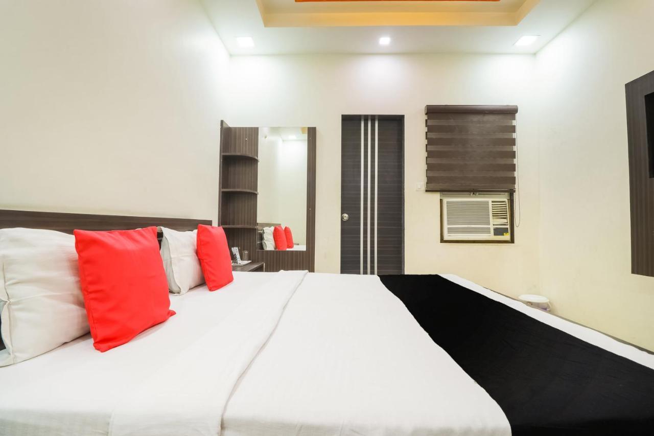 Capital O 15422 Shiva Inn أوناو المظهر الخارجي الصورة