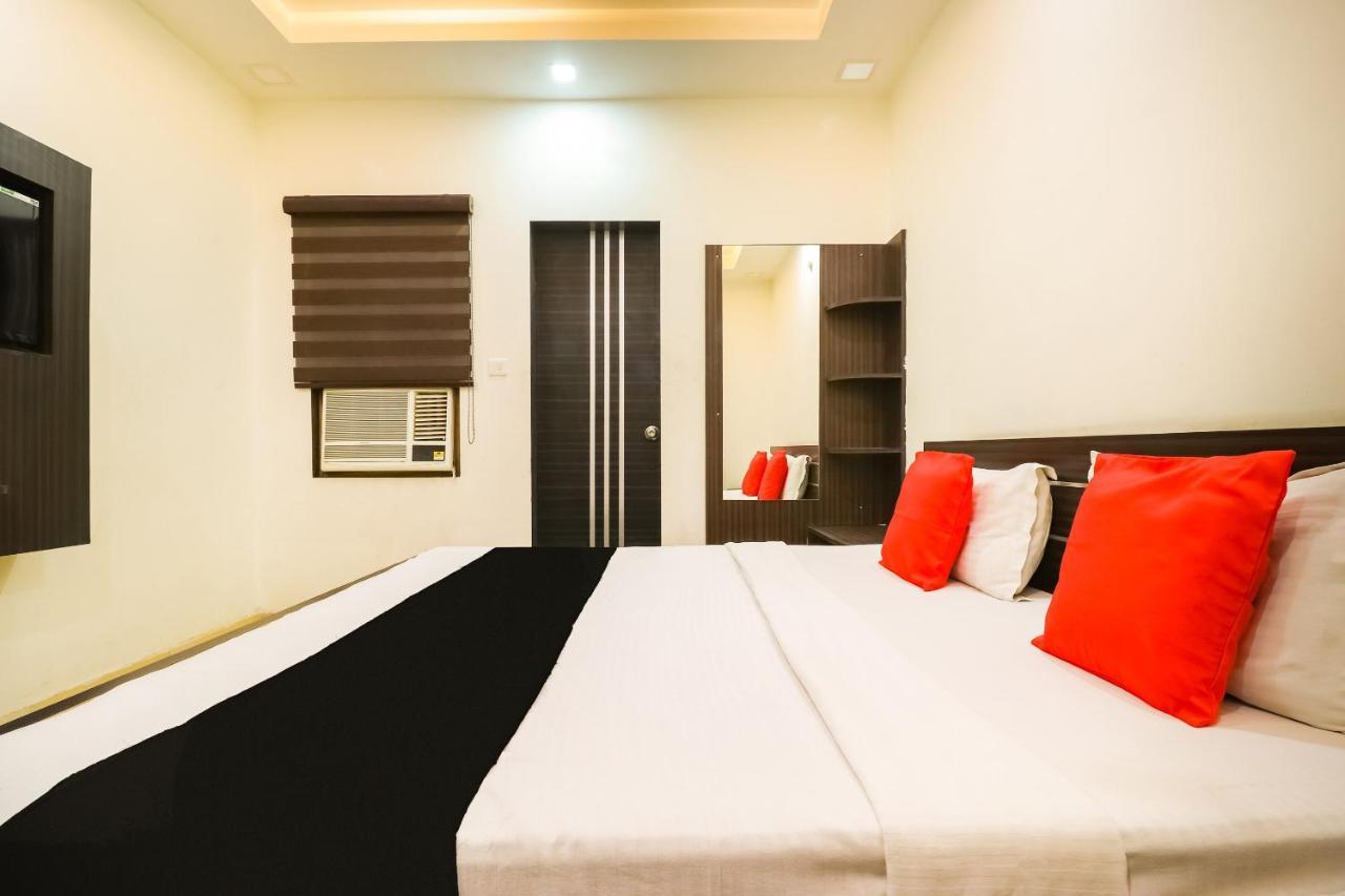 Capital O 15422 Shiva Inn أوناو المظهر الخارجي الصورة